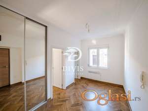 Prodajemo renoviran 3.0 stan, Južni bulevar, 78m2